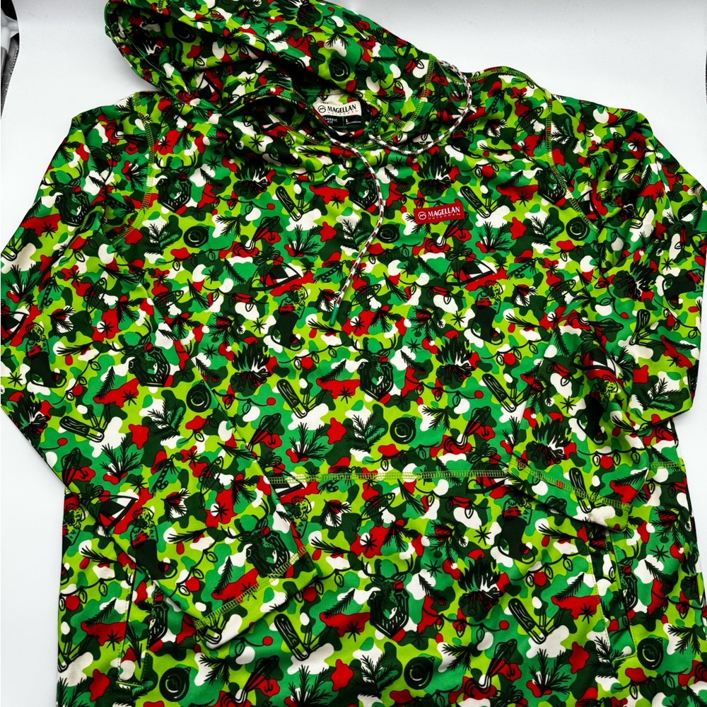 Magellan Outdoors Green and Red Camouflage Holiday Hoodie, Size‎ Large